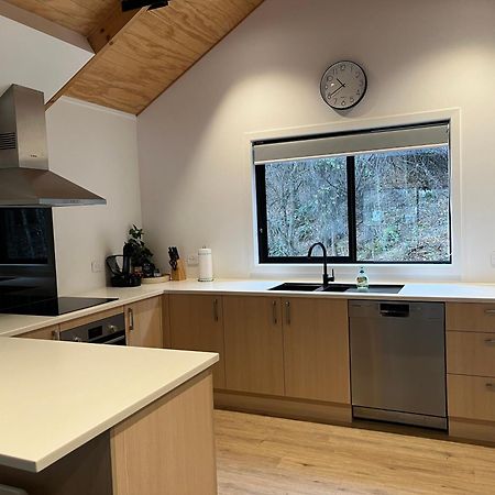 Queenstown Central - Walk To Town - Free Parking - Wifi And Smart Tv - Gym מראה חיצוני תמונה