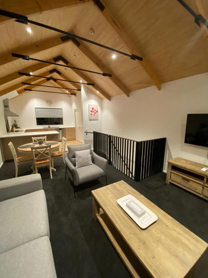 Queenstown Central - Walk To Town - Free Parking - Wifi And Smart Tv - Gym מראה חיצוני תמונה