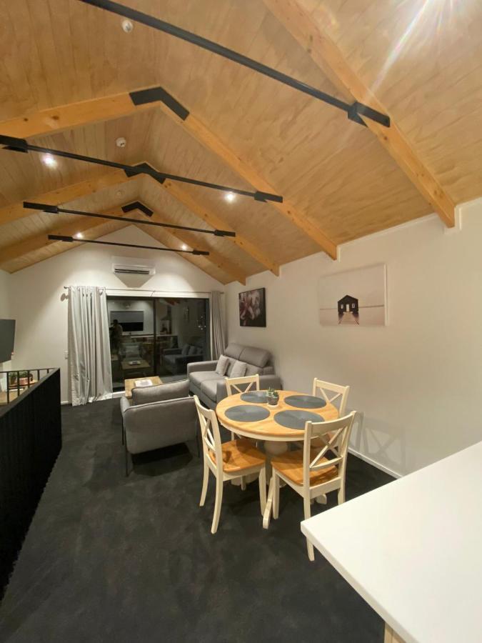 Queenstown Central - Walk To Town - Free Parking - Wifi And Smart Tv - Gym מראה חיצוני תמונה